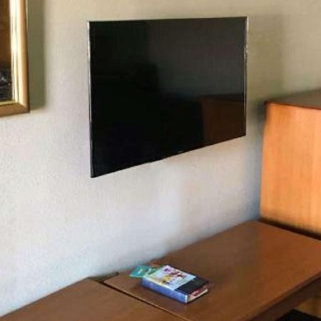 Budget Inn Franklinton Ngoại thất bức ảnh