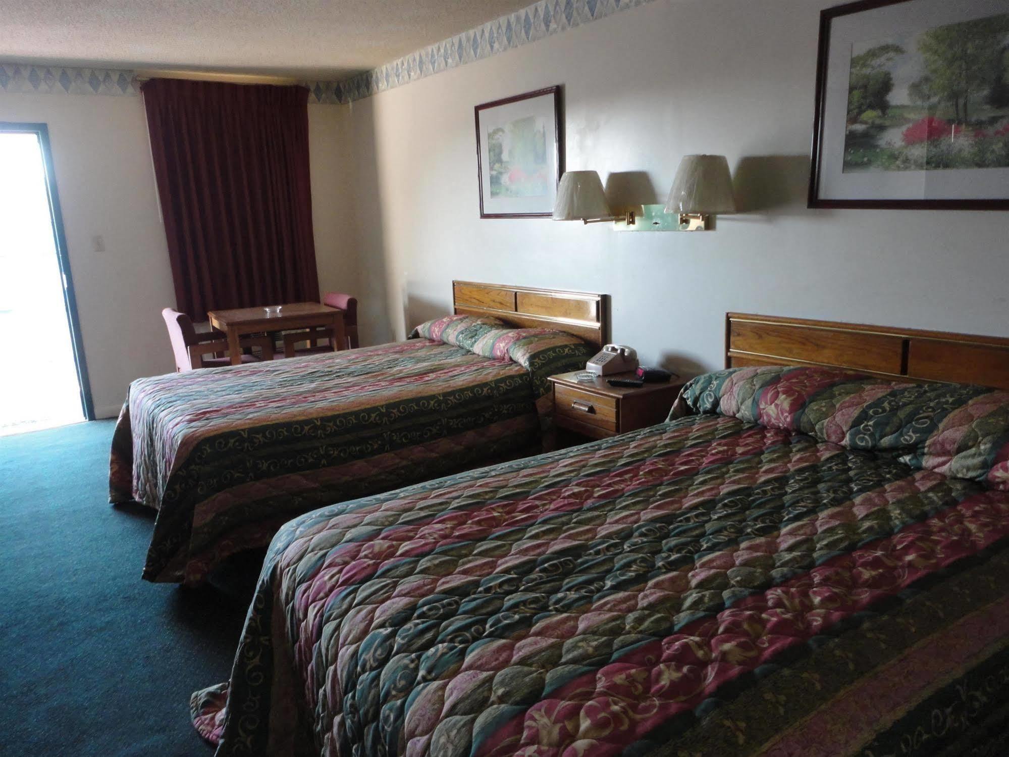 Budget Inn Franklinton Ngoại thất bức ảnh